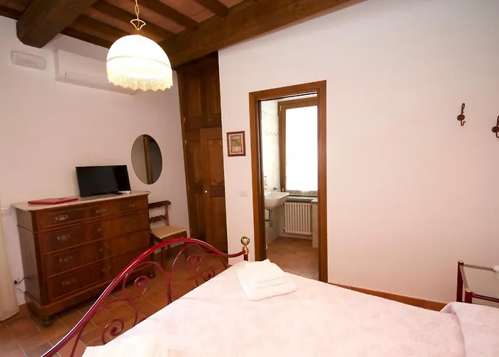 Il Gallo Nero Nocleg ze śniadaniem 3*